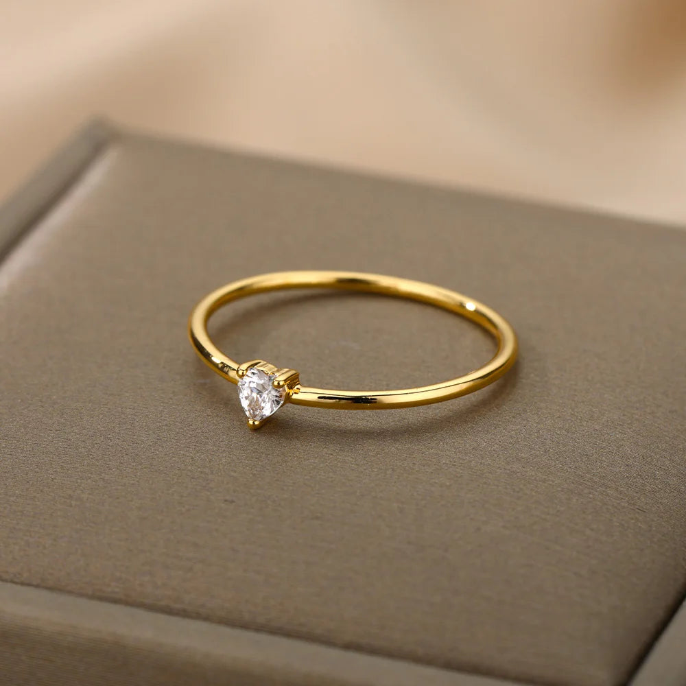 Zircon Little Heart Ring