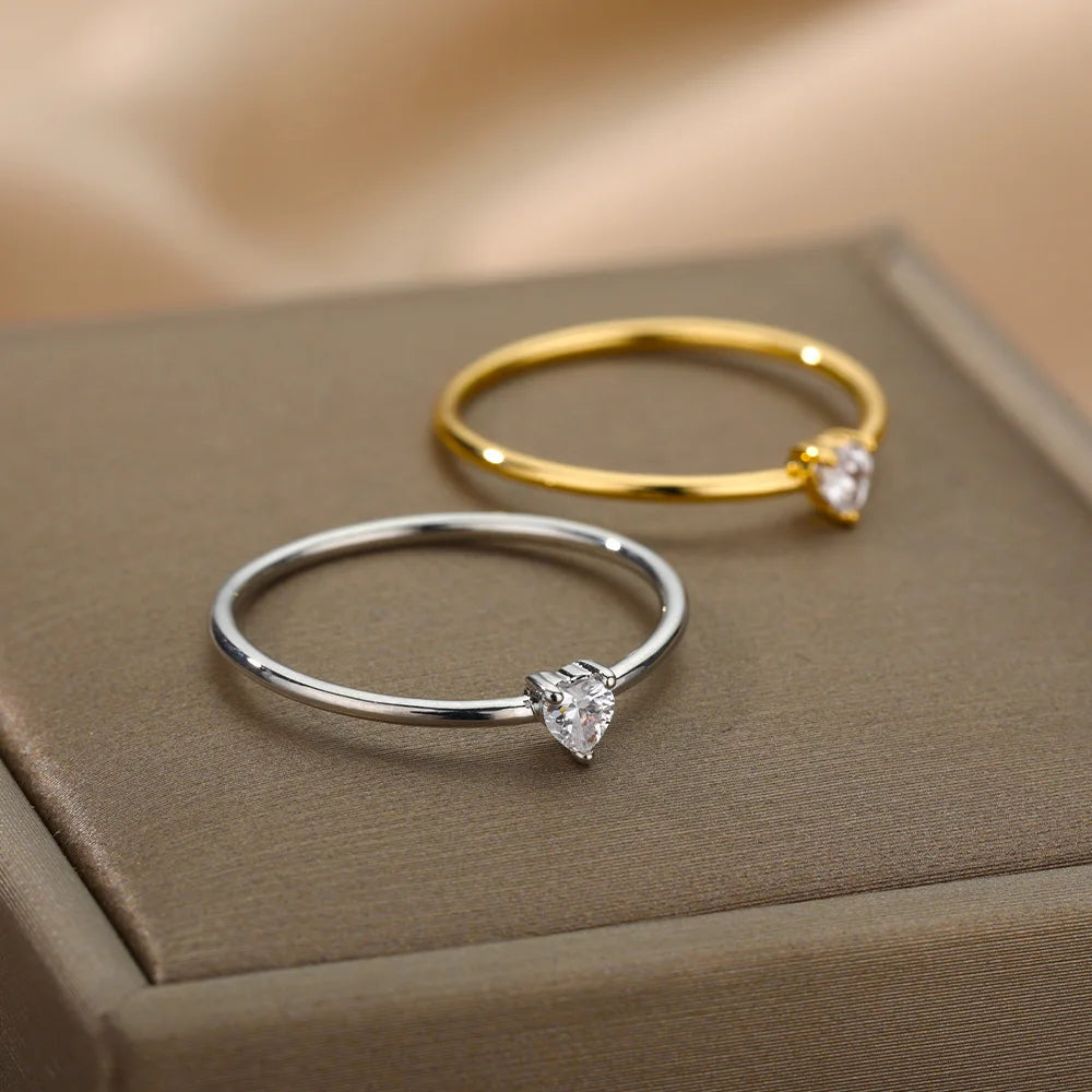 Zircon Little Heart Ring