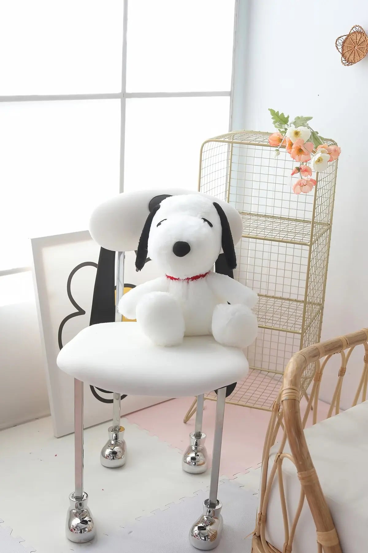 Featured Snoopy Plush