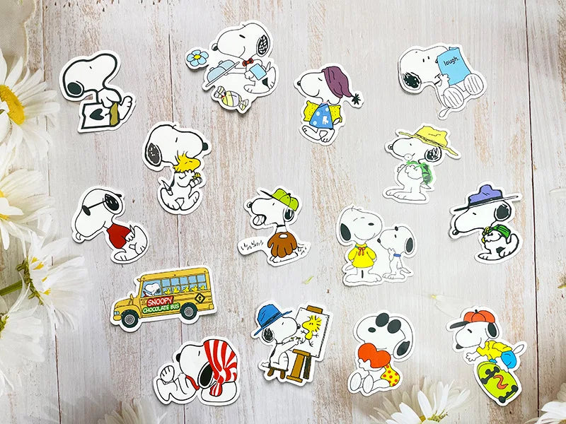 100/200pcs Snoopy Stickers